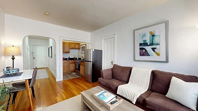 Cozy 1B, Green Line, Boston Coll, Elev, Roof Deck in Boston, Massachusetts, United States — photo 2