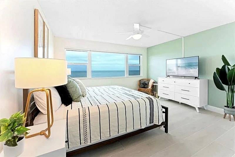 Gorgeous Oceanside Oasis - Pool, Privacy & Views in Satellite Beach, Florida, United States — photo 2