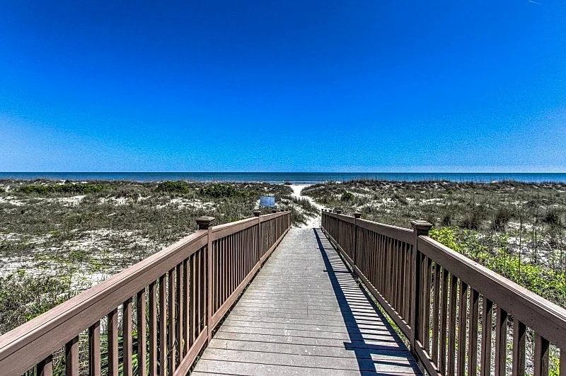 4102 Windsor Court North in Hilton Head Island, South Carolina, United States — photo 3