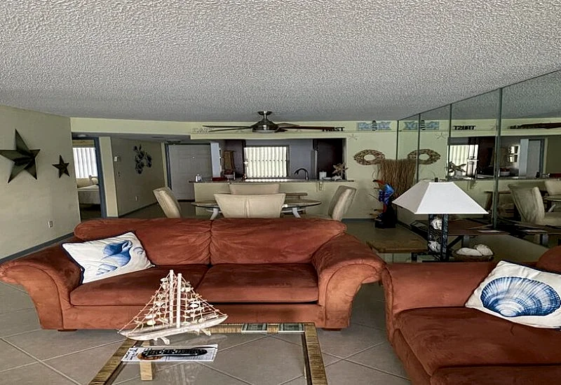 Oceanfront Bliss at Ocean Harbor South, 2BR/2BA Condo on Hutchinson Island in Fort Pierce, Florida, United States — photo 2
