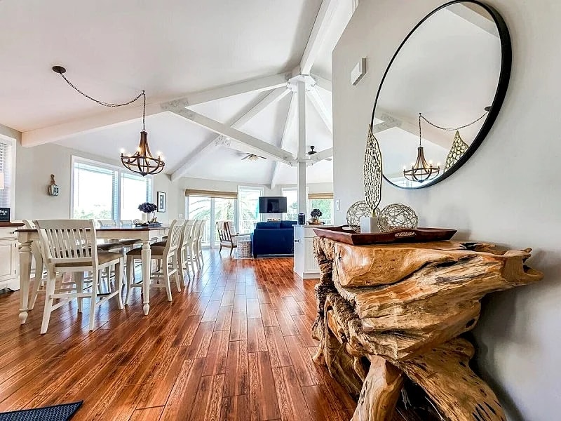 Frigate's Nest extraordinary 8BR/8BA w/ Dockage & Pvt pool in Little Torch Key, Florida, United States — photo 4