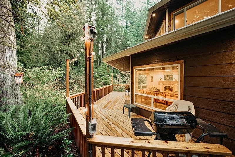 Snowline Cabin #13 - Hot Tub - Pets OK - WiFi in Glacier, Washington, United States — photo 4