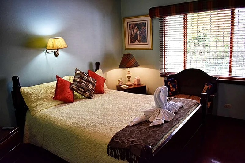 Cariari Bed and Breakfast | QUEEN SUITE in San Jose, San Jose Province, Costa Rica — photo 3