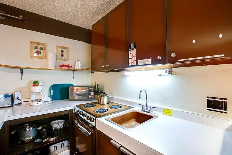 Snowline Lodge Condo #46 - Free Wi-Fi* - Sleeps 2 in Glacier, Washington, United States — photo 3