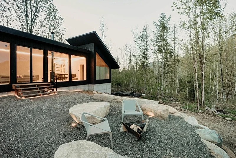Maple Falls Cabin #58 - Wi-Fi - Pets Ok - Views - VC in Maple Falls, Washington, United States — photo 4