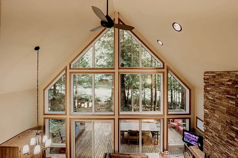 Glacier Springs Cabin #40 - Wi-Fi - Hot Tub in Glacier, Washington, United States — photo 2