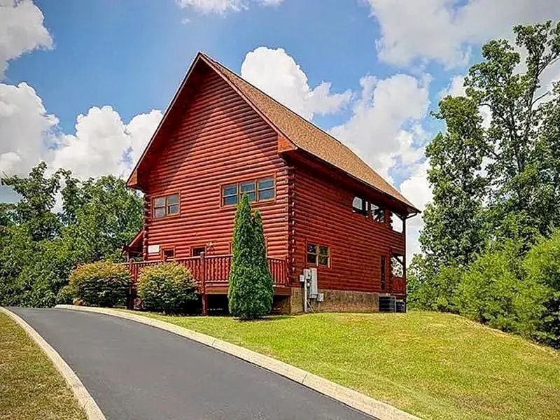 Almost Heaven (2 BR) in Sevierville, Tennessee, United States — photo 2