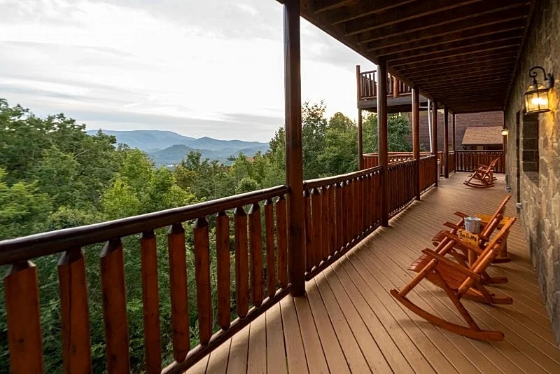 Panoramic View – Suite Two in Sevierville, Tennessee, United States — photo 3