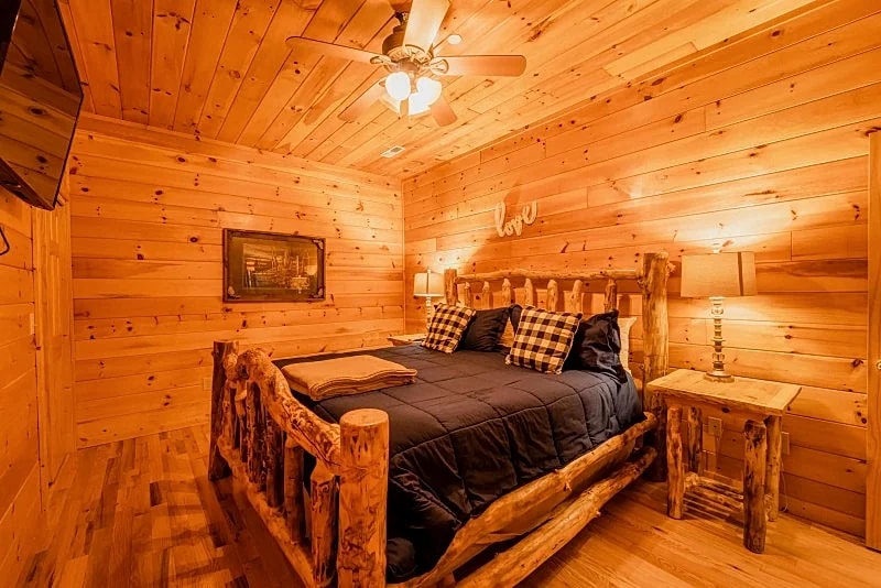 Perfect 4 You (2 BR) in Sevierville, Tennessee, United States — photo 4