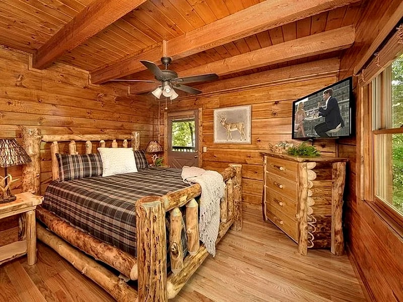 Simple Comforts – Country Pines Resort (2 BR) in Sevierville, Tennessee, United States — photo 3