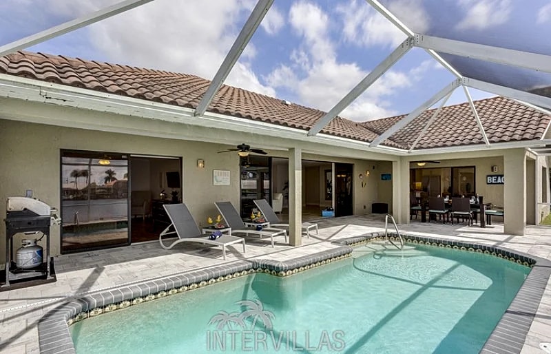 Cape Coral Vacation Rentals | Villa Paradise in Cape Coral, Florida, United States — photo 4