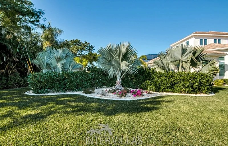 Cape Coral Vacation Homes | Villa The Diamond in Cape Coral, Florida, United States — photo 2