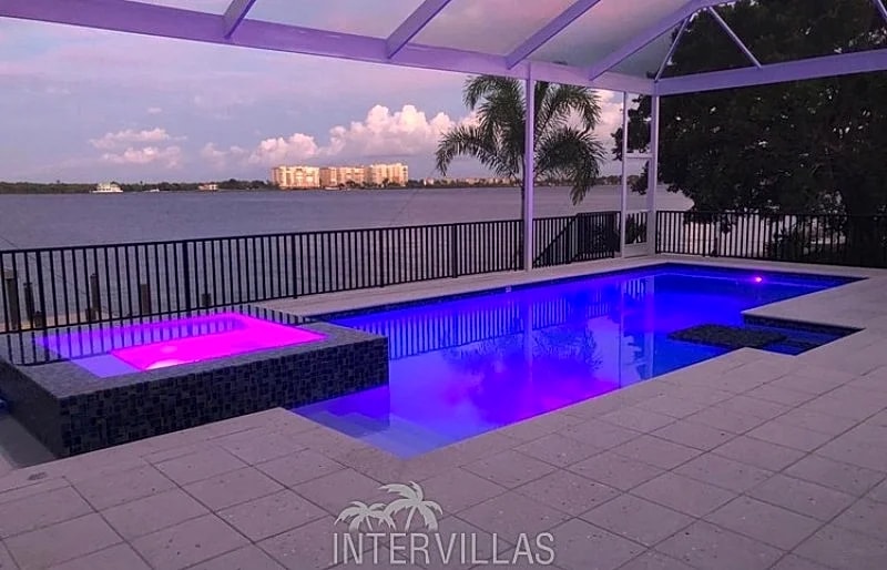 Cape Coral Vacation Homes | Villa Hemingway by the Sea