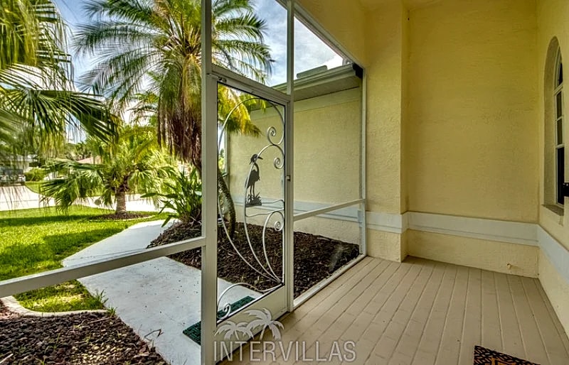 Cape Coral Vacation Homes | Villa Kokomo in Cape Coral, Florida, United States — photo 2