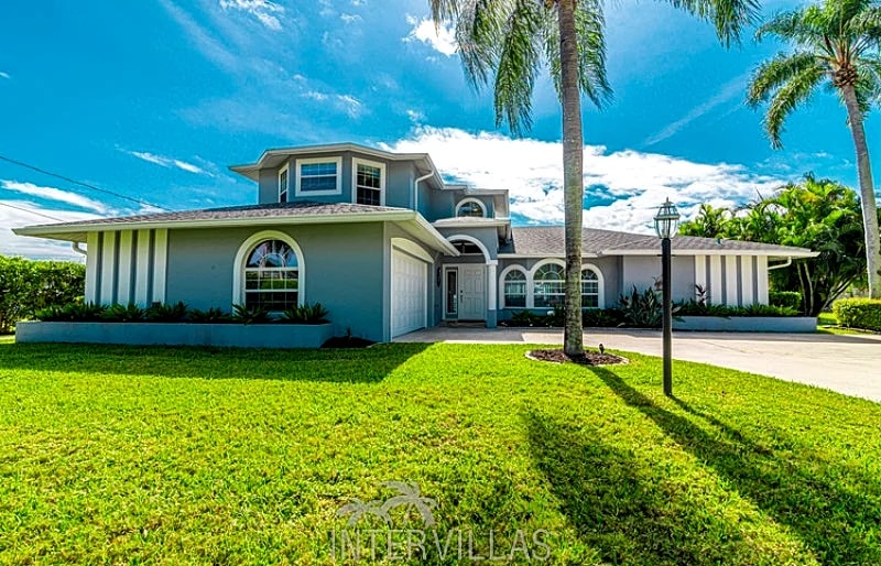 Cape Coral Vacation Homes | Villa Sea Bird in Cape Coral, Florida, United States — photo 1