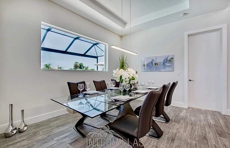 Cape Coral Vacation Homes | Villa Splendid in Cape Coral, Florida, United States — photo 2