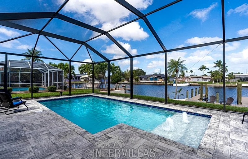 Cape Coral Vacation Homes | Villa Riviera in Cape Coral, Florida, United States — photo 3