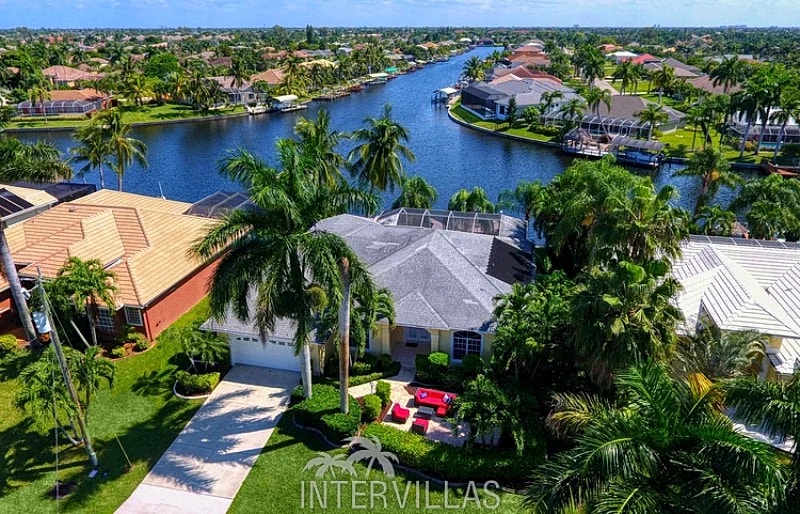 Cape Coral Vacation Homes | Villa Magic Summer in Cape Coral, Florida, United States — photo 5