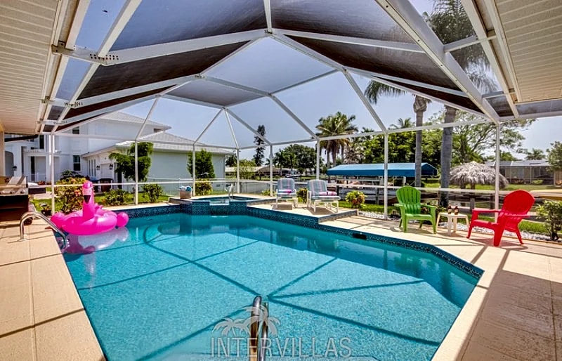 Cape Coral Vacation Homes | Villa Tropicana in Cape Coral, Florida, United States — photo 5