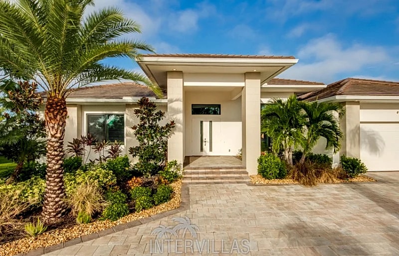 Cape Coral Vacation Homes | Villa Arte Vita in Cape Coral, Florida, United States — photo 3