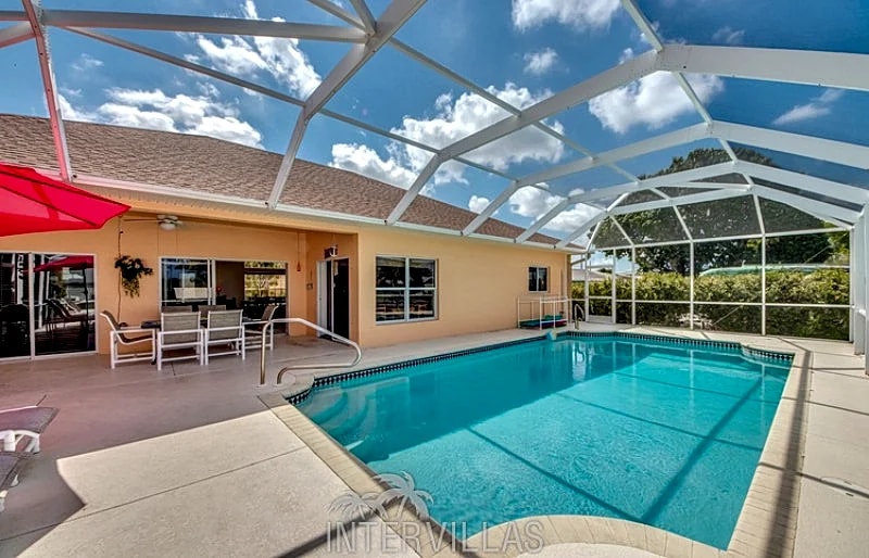 Cape Coral Vacation Rentals | Villa La Palmita in Cape Coral, Florida, United States — photo 2