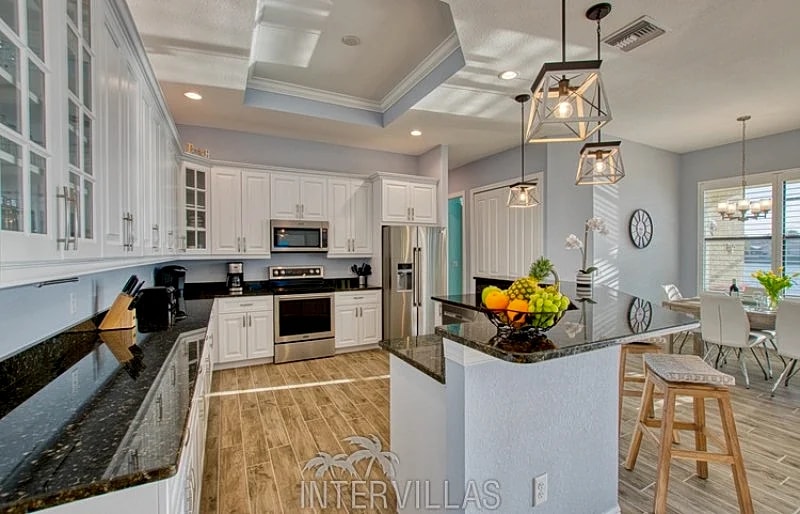 Cape Coral Vacation Rentals | Villa Solaris at the Lake in Cape Coral, Florida, United States — photo 4