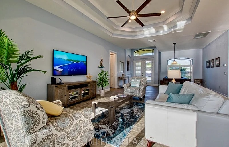 Cape Coral Vacation Rentals | Villa Solaris at the Lake in Cape Coral, Florida, United States — photo 3