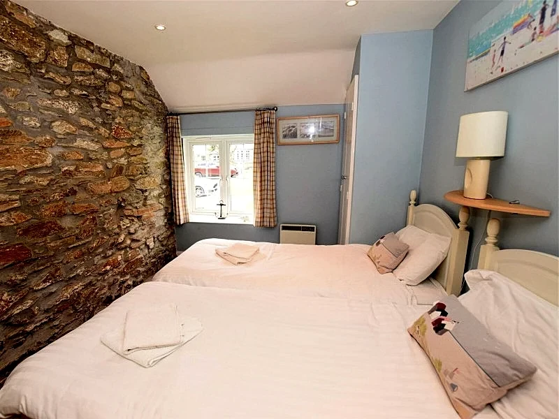 Whitehouse Cottage in Cornwall, England, United Kingdom — photo 5