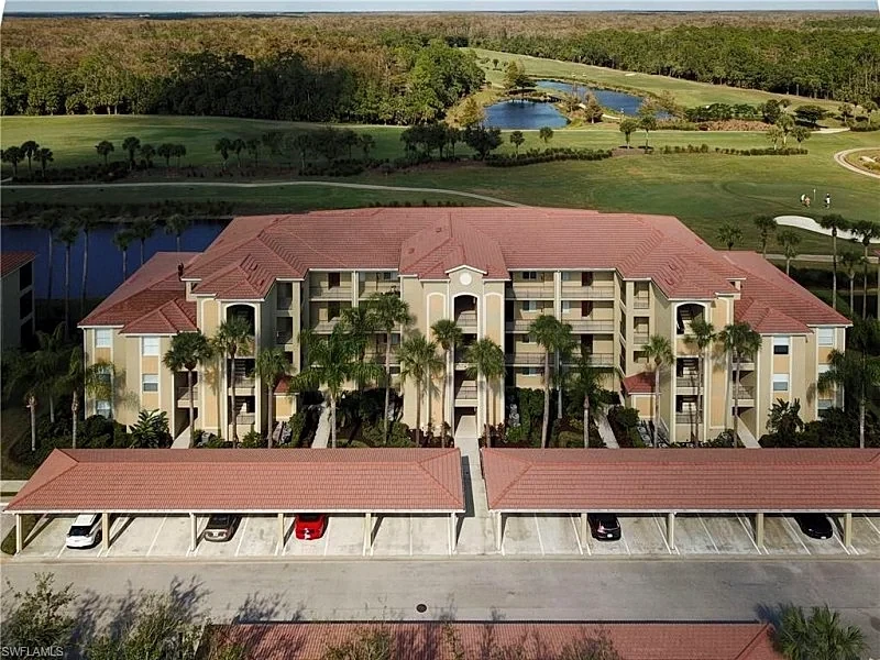 Heritage Bay BLVD | Naples Vacation Condo in Naples, Florida, United States — photo 4