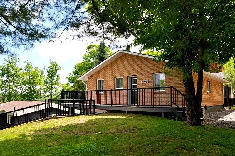 Healey Lake Cottage #202D, 2BR, 2BA, Parry Sound