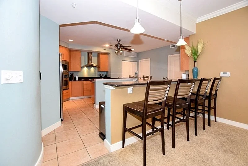 Ocean Vistas 502 4 bedrooms, 3 Baths Ocean Front Luxury Locally Managed! in Daytona Beach Shores, Florida, United States — photo 4