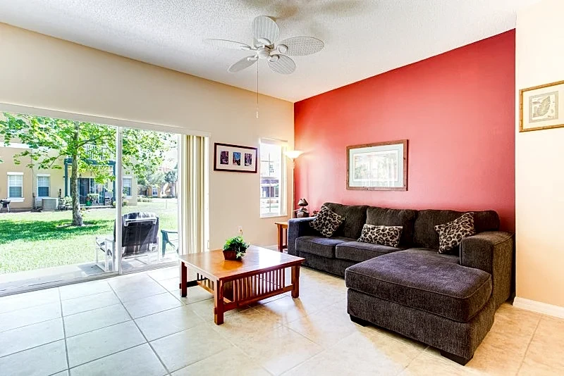 Unit 16- Emerald Island 8560