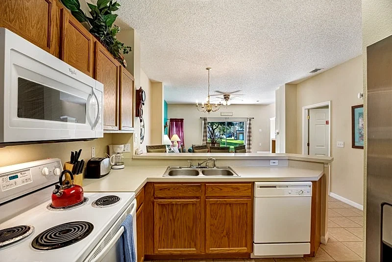 Unit 19- Emerald Island 8406 in Kissimmee, Florida, United States — photo 5