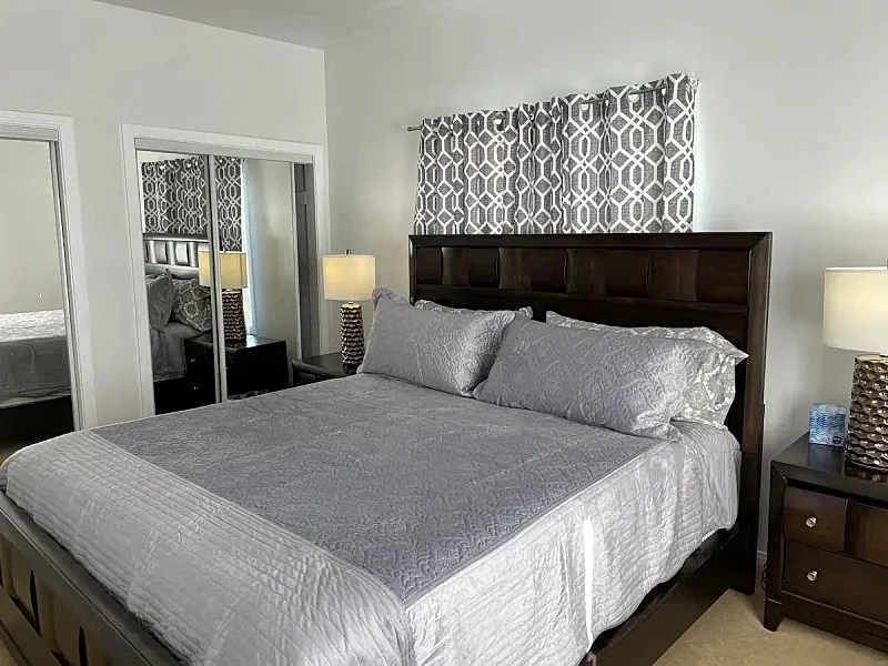 Stylish and modern Alamitos Beach apartment | Long Beach