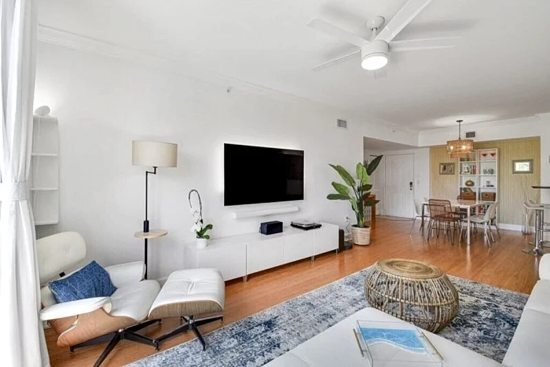 THE PALM PENTHOUSE - NEW! in West Palm Beach, Florida, United States — photo 4