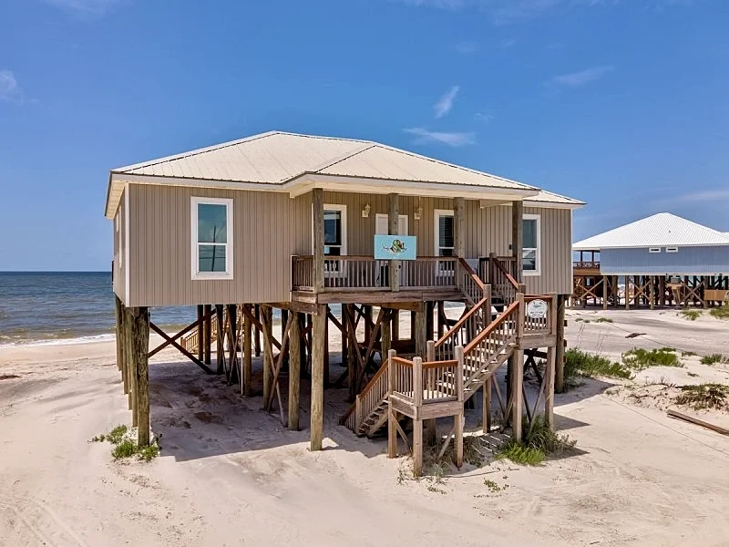 A dream gulf front beach house! - Off The Hook in Dauphin Island, Alabama, United States — photo 1