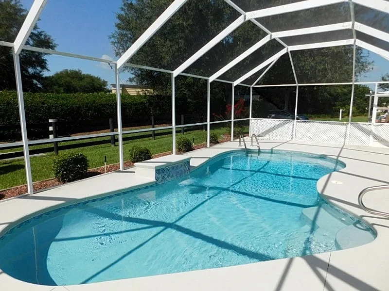 Kearns Corner with Beautiful view, The Villages- Golf Front Home, Heated Pool, Free Golf Cart, WiFi