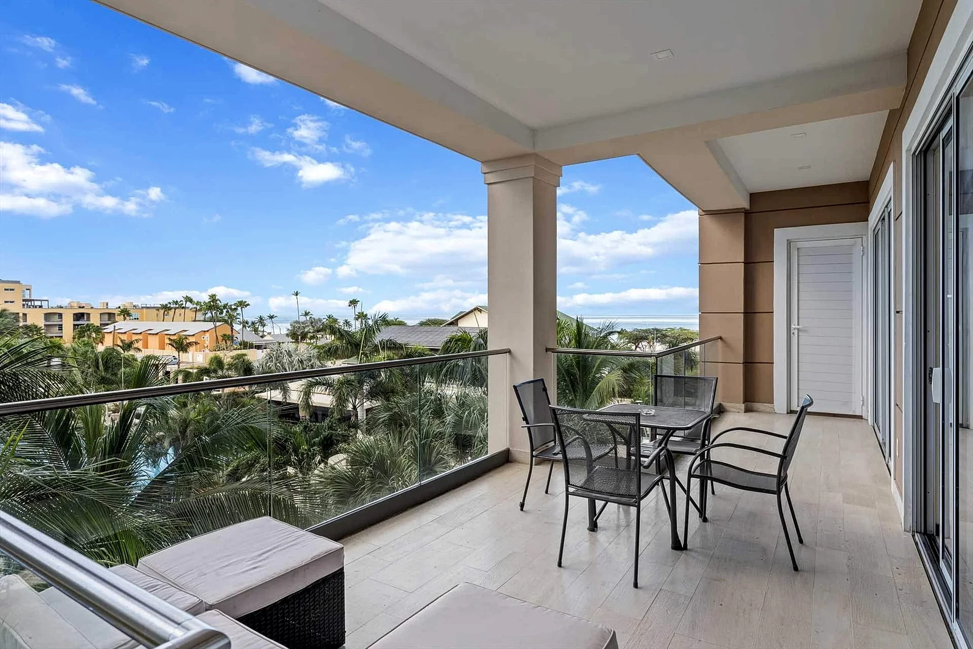 Beach View - Miramar Pleasure 2BR condo - LV308