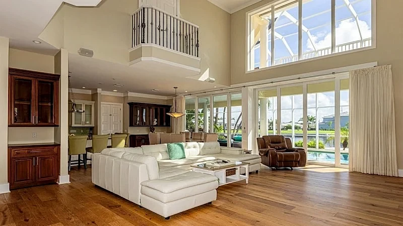 This expansive home has seven bedrooms and five bathrooms. It is perfect for... in Marco Island, Florida, United States — photo 3