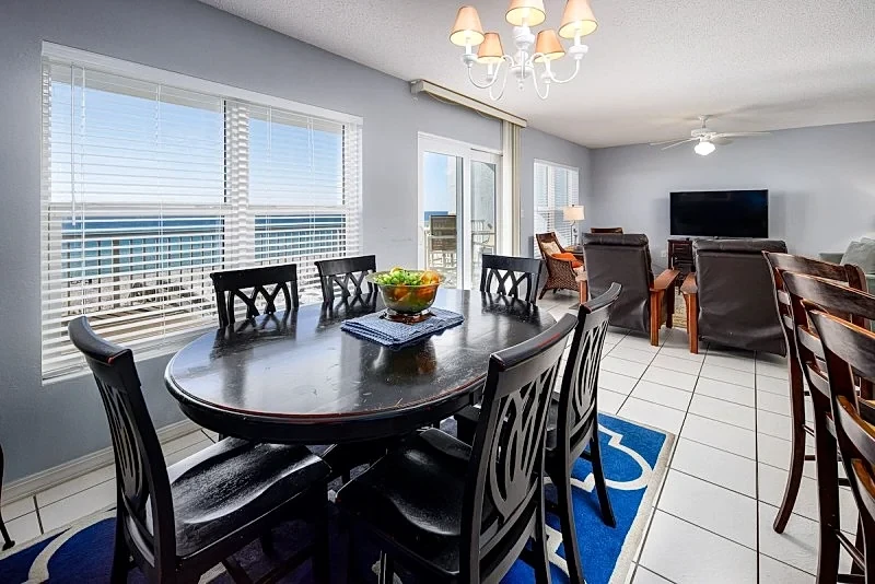 Islander 4008: Posh & Polished- 2 KINGS -Bold colors, comfort, views in Fort Walton Beach, Florida, United States — photo 3