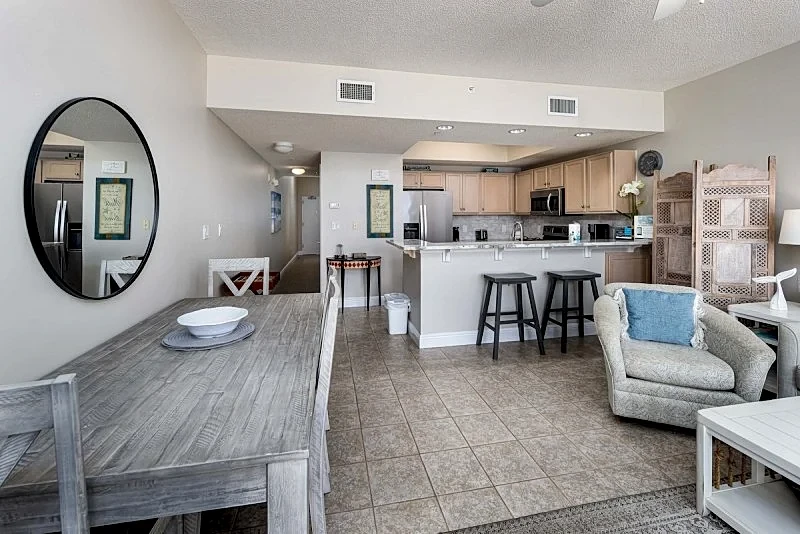 Waters Edge 507: Cozy & updated 5th floor,directly on BEACH, WIFI, FREE GOLF in Fort Walton Beach, Florida, United States — photo 5