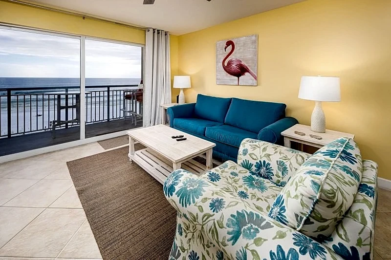 Pelican Isle 406: Take A Look! Perfect Beach Retreat with Free Beach Service! in Fort Walton Beach, Florida, United States — photo 1