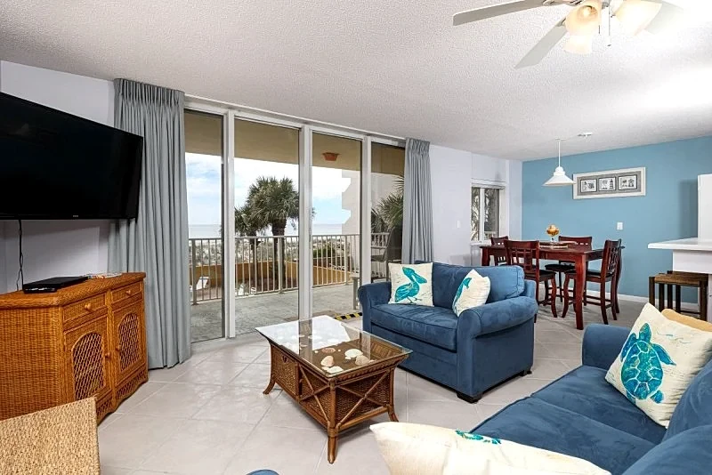 Dune Pointe 201: Don't Miss Out! Amazing Beach Condo Free Beach Service & More in Fort Walton Beach, Florida, United States — photo 2