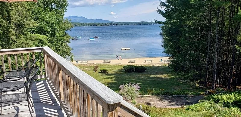 Patrician Shores on Winnipesaukee Home Right On The Beach in Meredith, New Hampshire, United States — photo 2