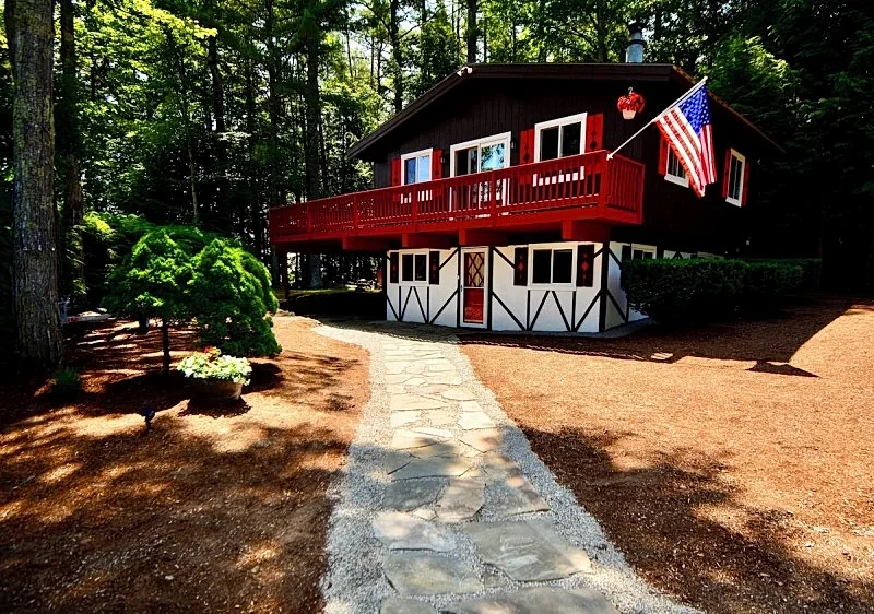 Patrician Shores 4 BR Winnipesaukee access partial water views