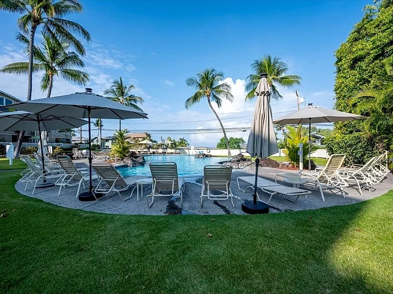 Alii Cove KK4 in beautiful Historic Kailua Village in Kailua-Kona, Hawaii, United States — photo 5