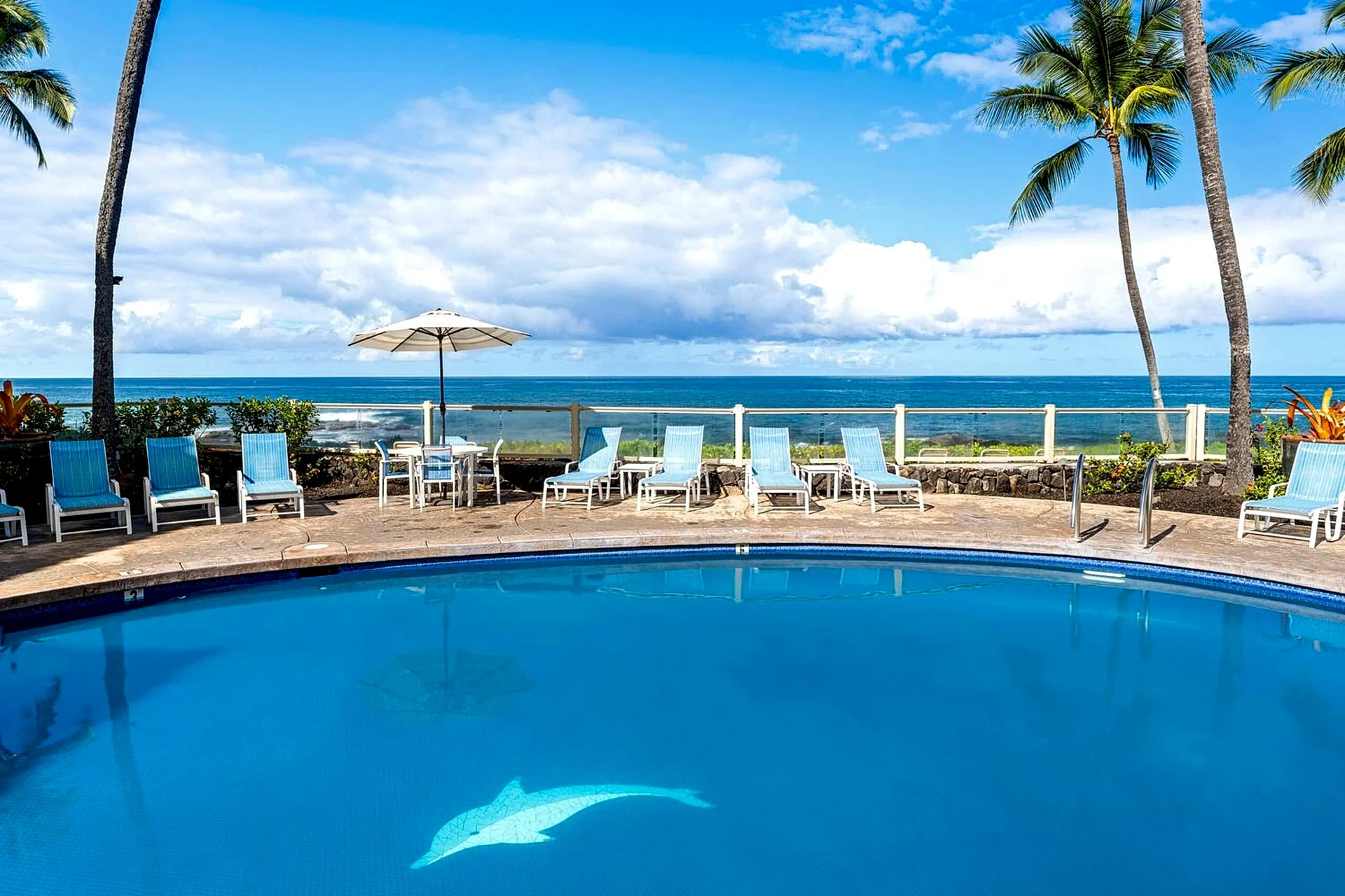 Kona Reef A27 - Right on top of the Pacific Ocean in Kailua-Kona, Hawaii, United States — photo 5