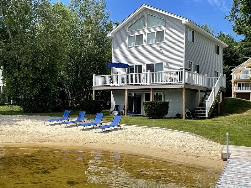 4 Bed 2 Bath Winnipesaukee Waterfront with Sand Beach and Dock that Sleeps 8