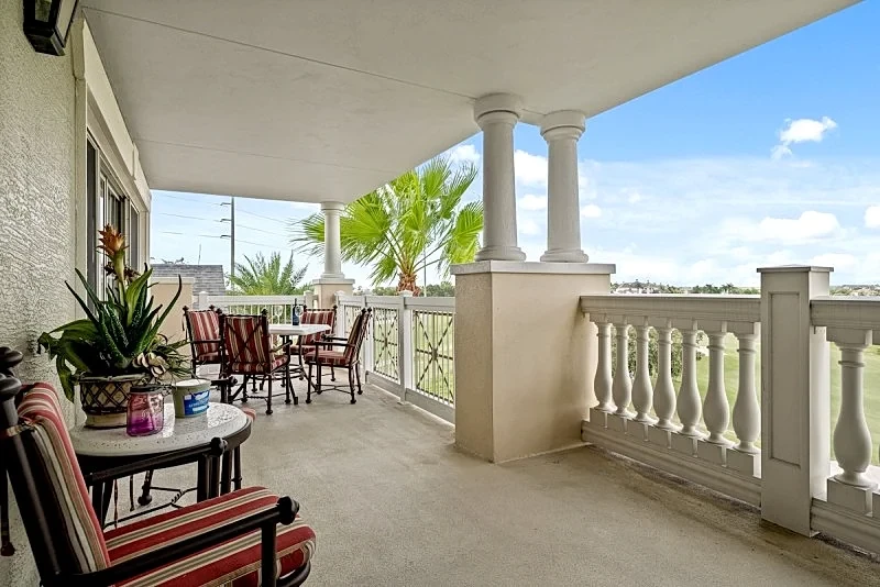 Top Floor Corner Unit Condo with Stunning Golf Views in Kissimmee, Florida, United States — photo 2