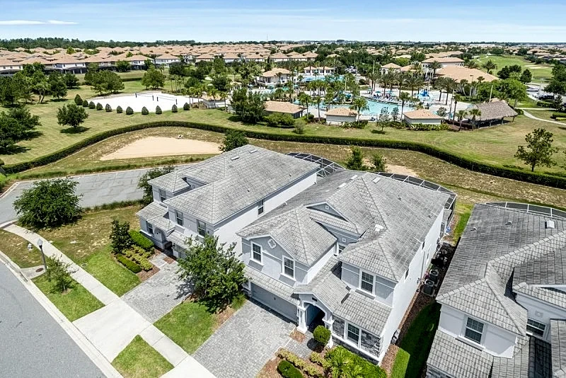 The Hang Out #1 | Games Room | Theater Room | Kids Bedrooms in Four Corners, Florida, United States — photo 4